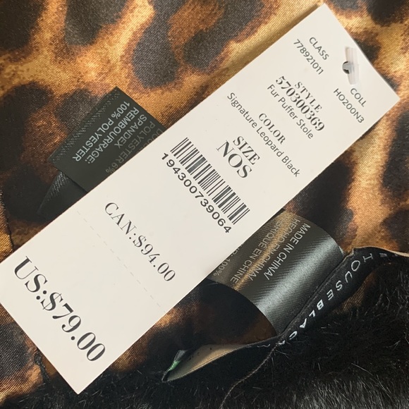 White House Black Market Faux Fur Scarf - Picture 2 of 3